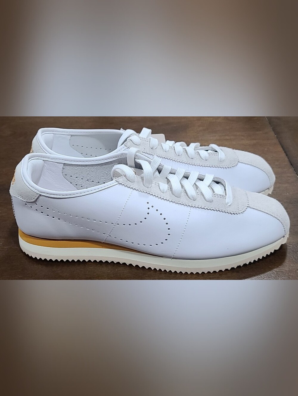 Nike Cortez LT White/Bronze/Lt Bone Women's